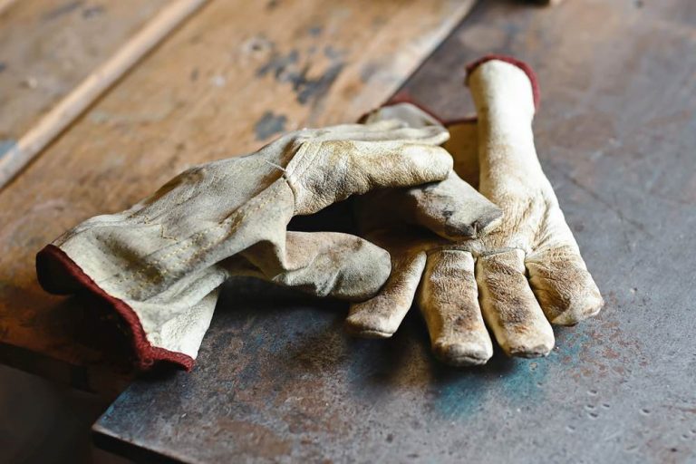 How to Clean Leather Gloves One Method That Really Works!