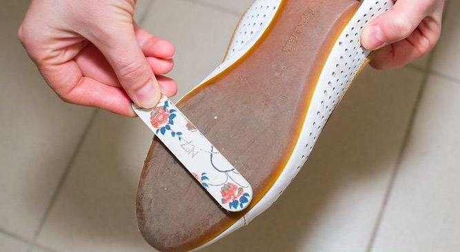 how to make shoes non slip for work