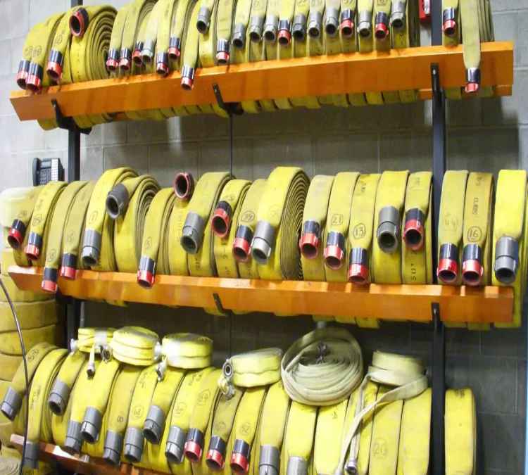 Supply and relay hoses